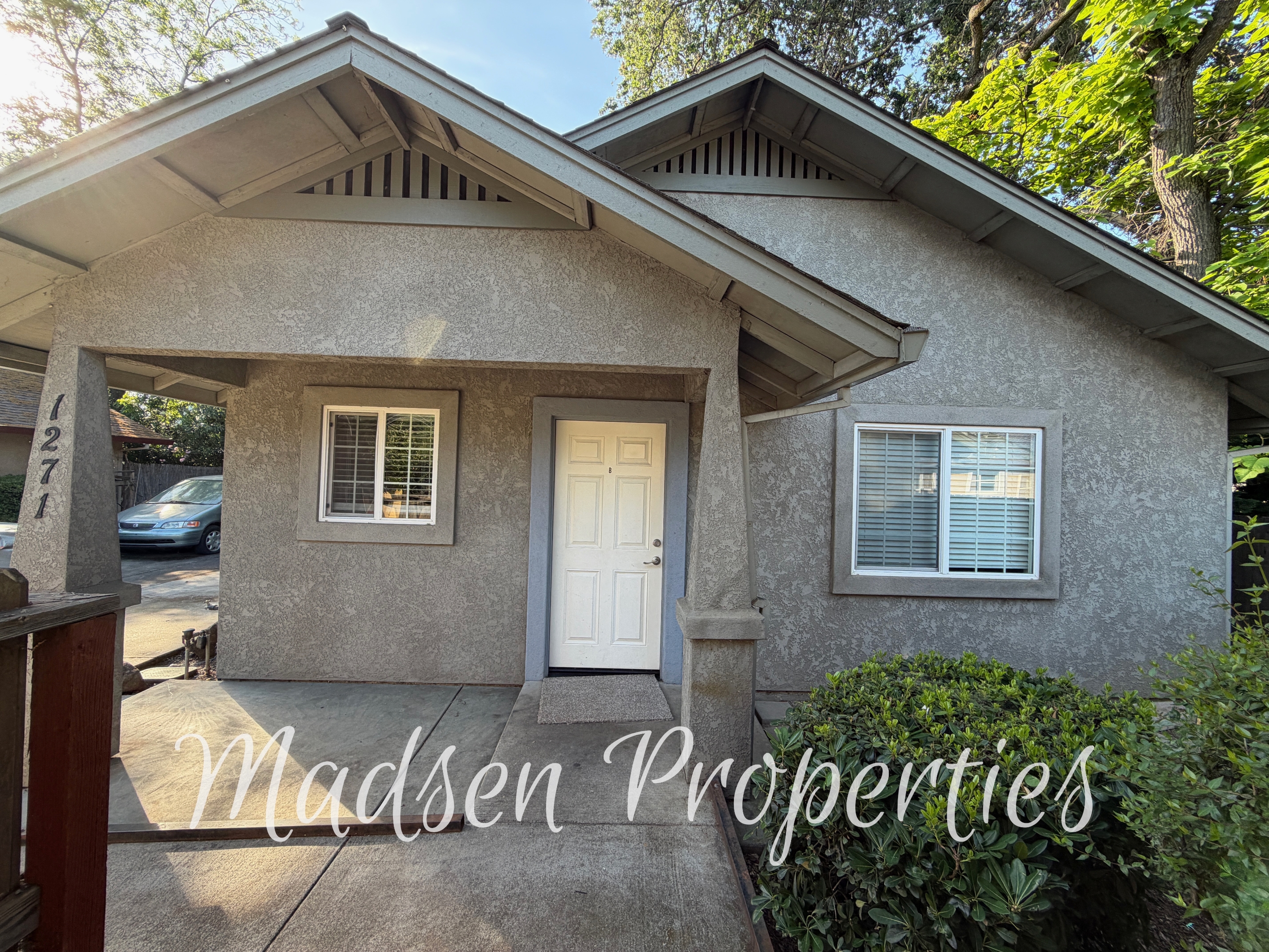 1271 East 8th Street - #B